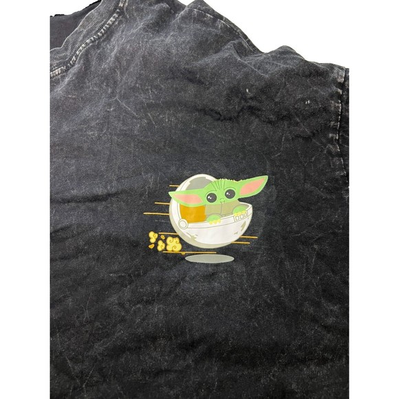 Mad Engine Juniors Star Wars Mandalorian Baby Yoda Cropped Henley Top Size Large - Picture 5 of 8